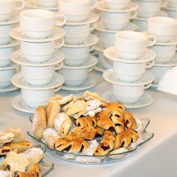 cakes-1734310_640